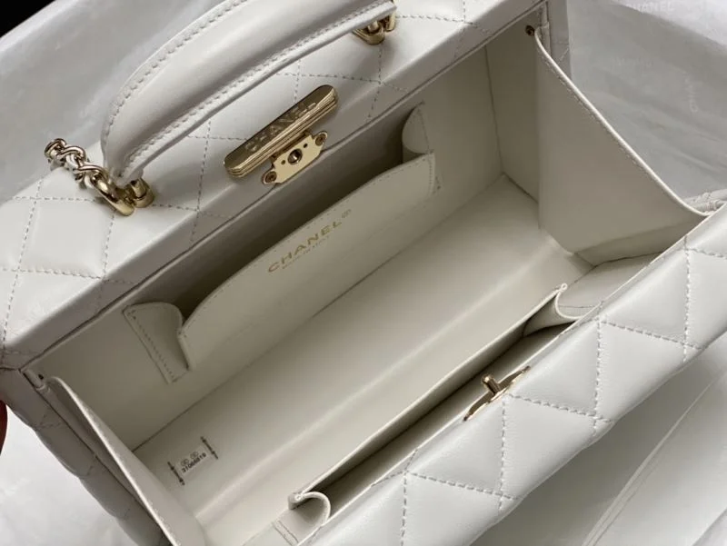 Chanel Cosmetic Bags EasyMatch 55117