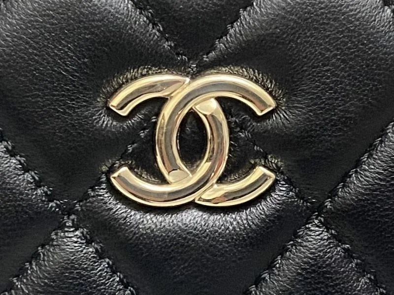 Chanel Cosmetic Bags Unisex 55114