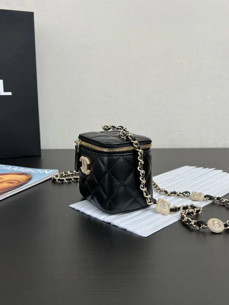 Soft Chanel Cosmetic Bags 55111