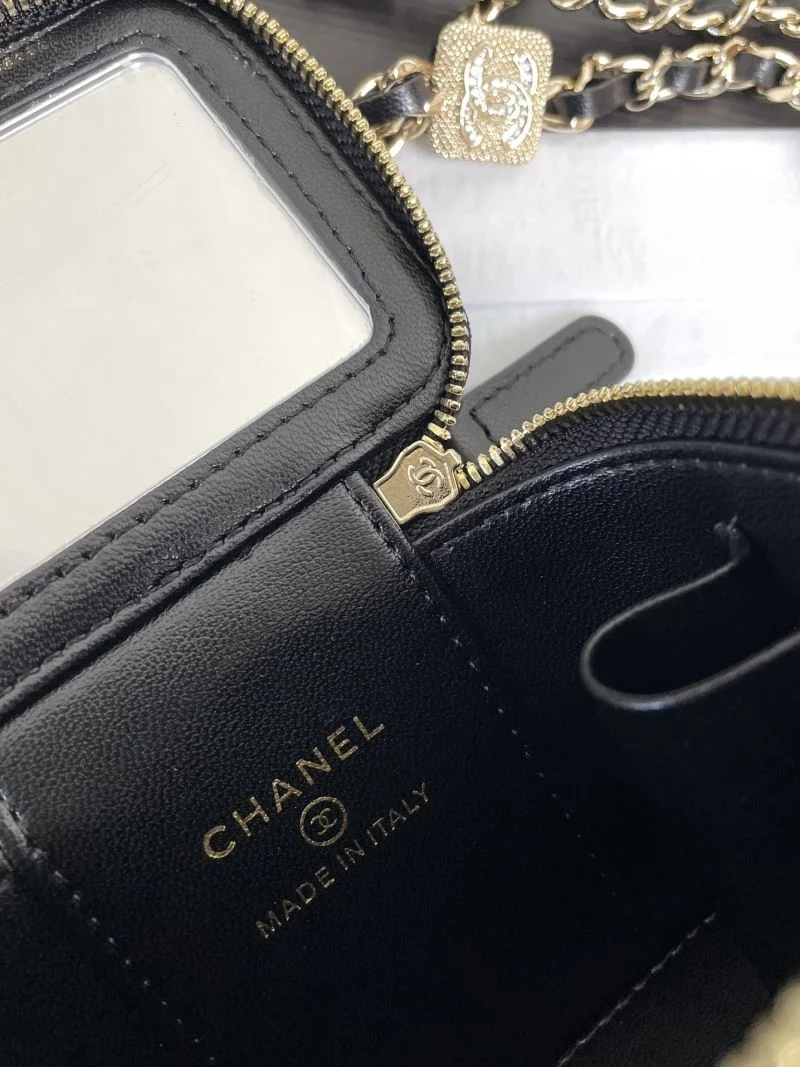 Soft Chanel Cosmetic Bags 55111