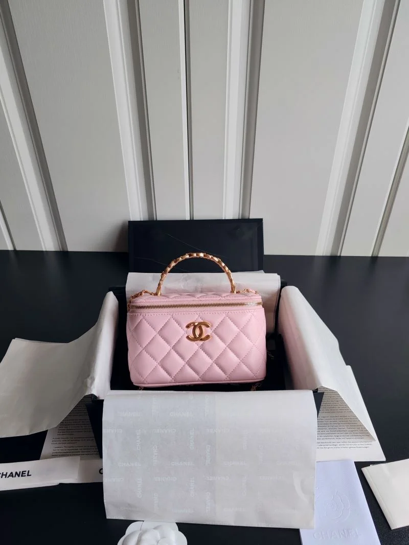 Chanel Cosmetic Bags Sporty 55106