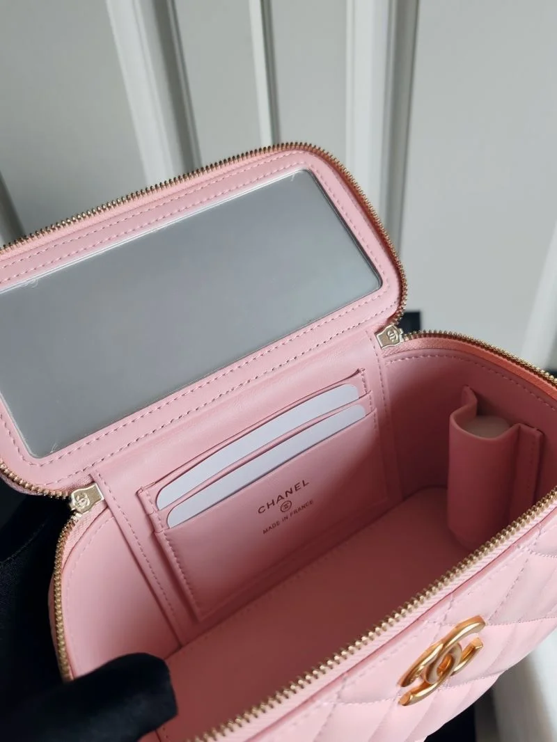 Chanel Cosmetic Bags Sporty 55106