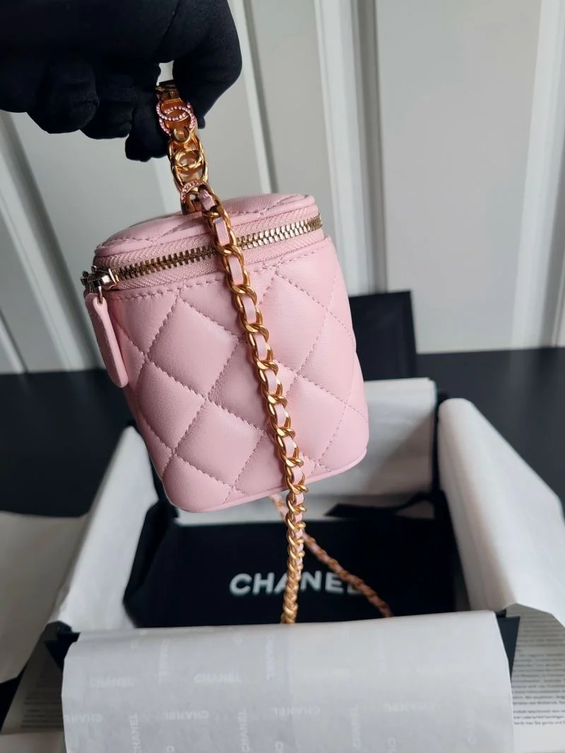 Chanel Cosmetic Bags Sporty 55106