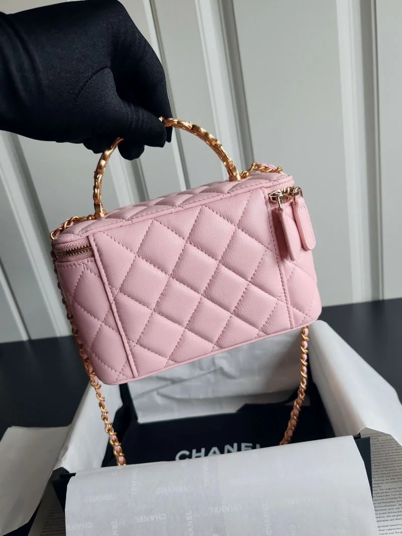 Chanel Cosmetic Bags Sporty 55106