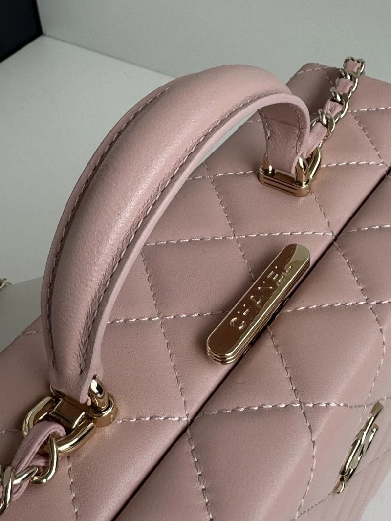 Affordable Chanel Cosmetic Bags 55131