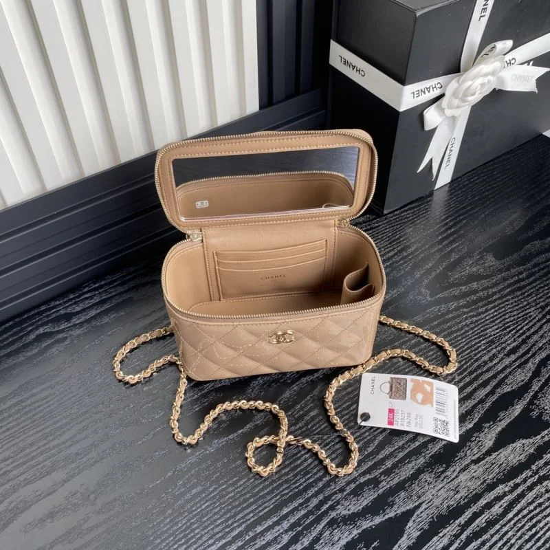 Seasonal Chanel Cosmetic Bags 55099