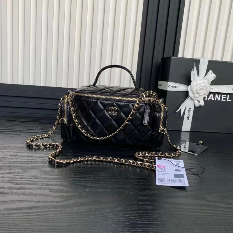 Chanel Cosmetic Bags Youthful 55097