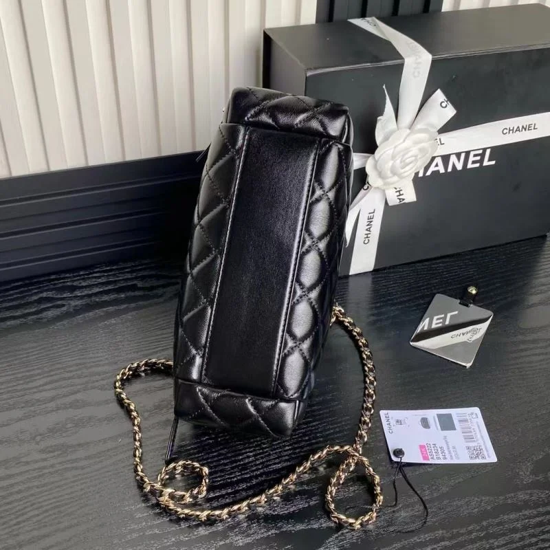 Chanel Cosmetic Bags Youthful 55097