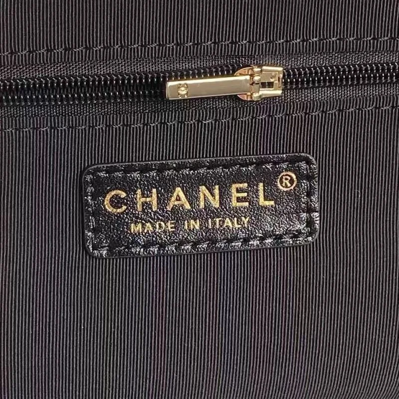 Chanel Cosmetic Bags Youthful 55097