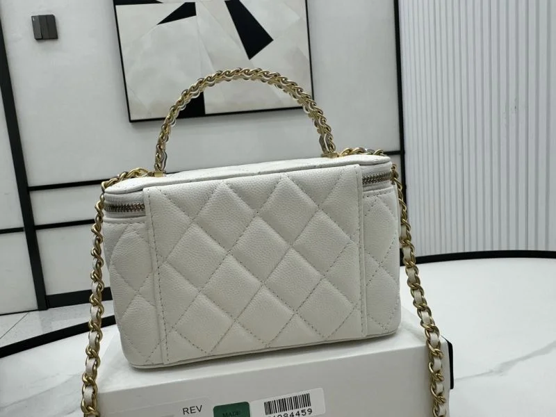 Chanel Cosmetic Bags Stretchable 37613