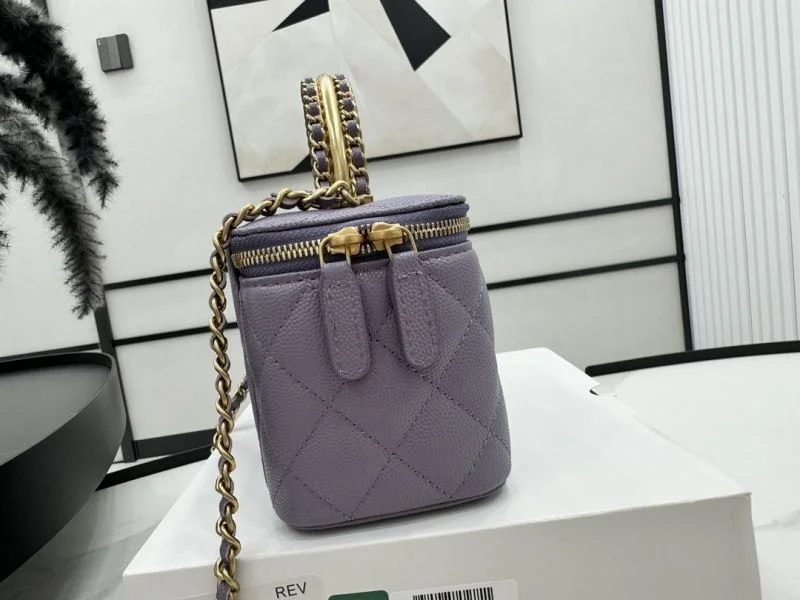 Chanel Cosmetic Bags Breathable 55098