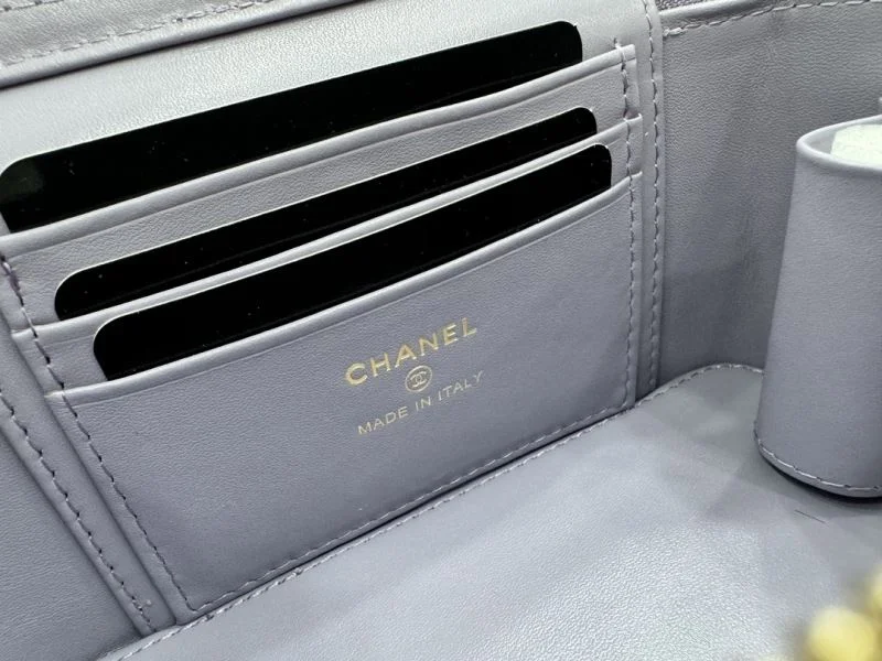 Chanel Cosmetic Bags Breathable 55098