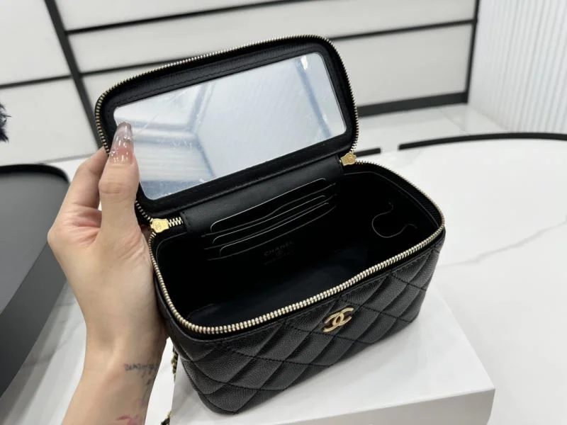 Affordable Chanel Cosmetic Bags 55093