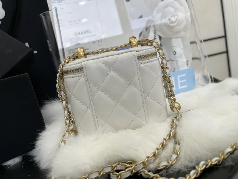 Chanel Cosmetic Bags Durable 55118