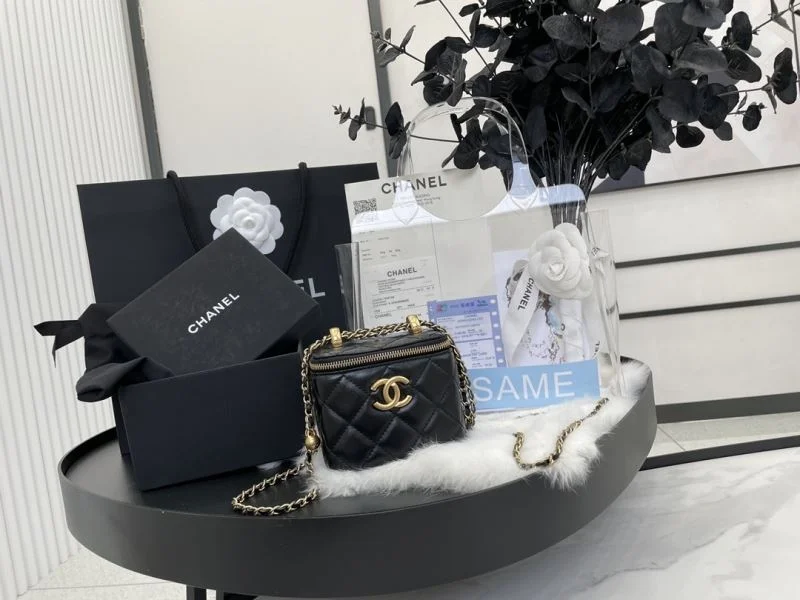 Chanel Cosmetic Bags Tailored 55090