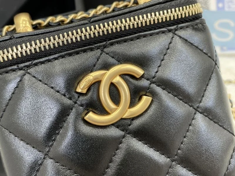 Chanel Cosmetic Bags Tailored 55090