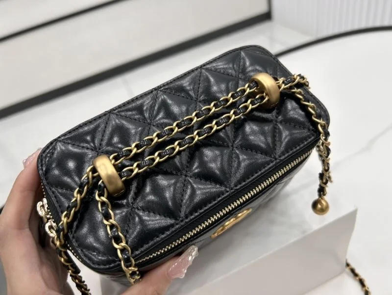 Chanel Cosmetic Bags Trendy 55091