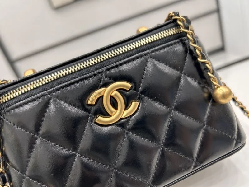 Chanel Cosmetic Bags Trendy 55091
