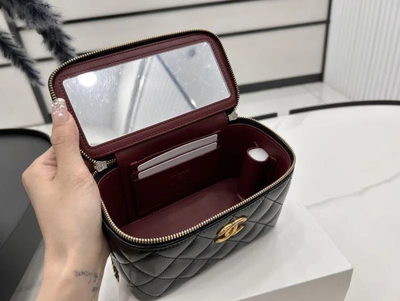 Chanel Cosmetic Bags Trendy 55091
