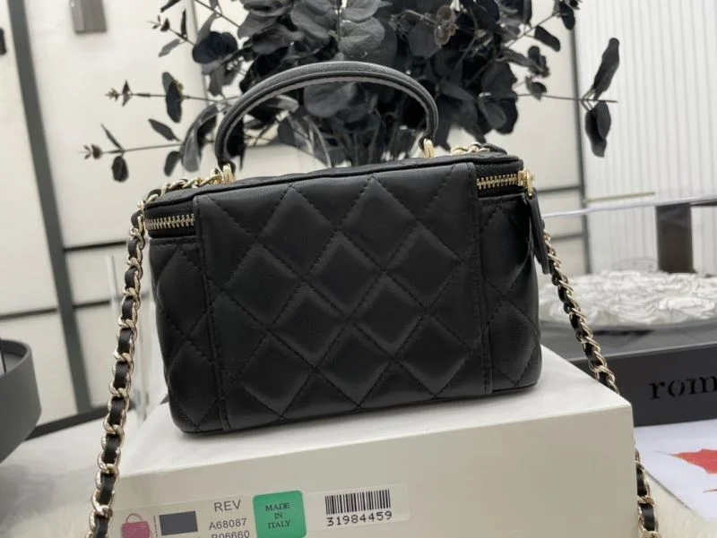 Modern Chanel Cosmetic Bags 55089