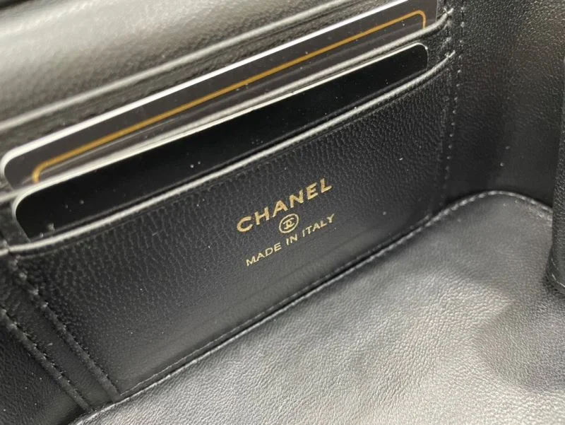 Modern Chanel Cosmetic Bags 55089