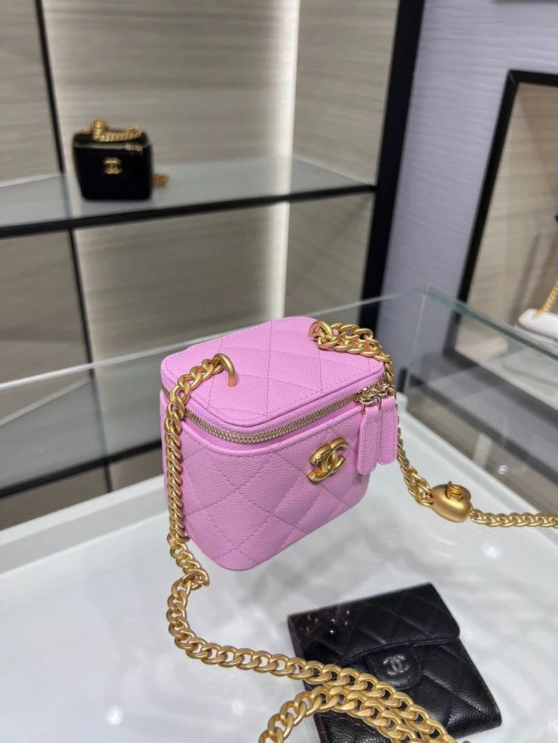 Chanel Cosmetic Bags SunProtective 55082