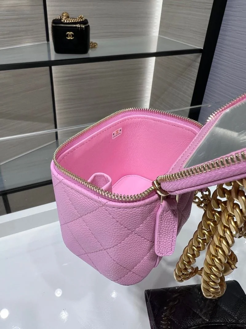 Chanel Cosmetic Bags SunProtective 55082
