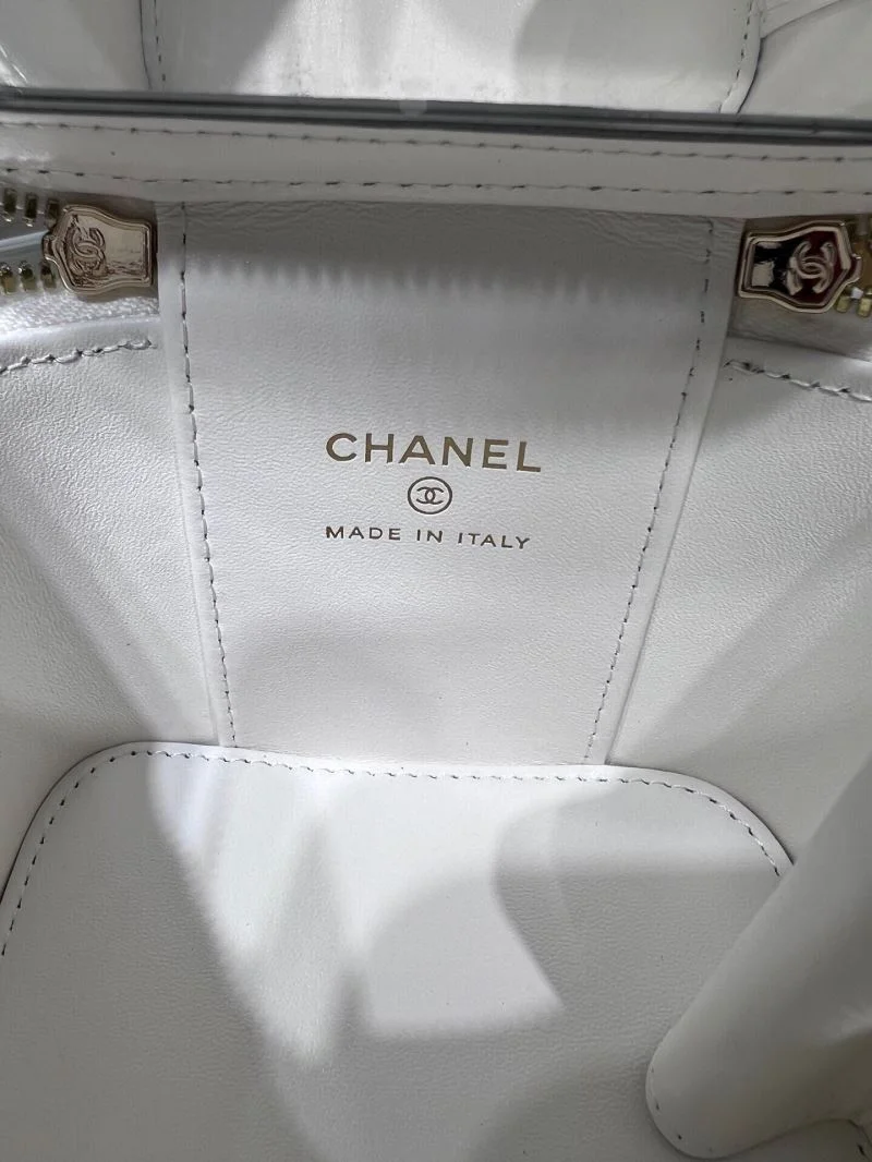 Functional Chanel Cosmetic Bags 55085