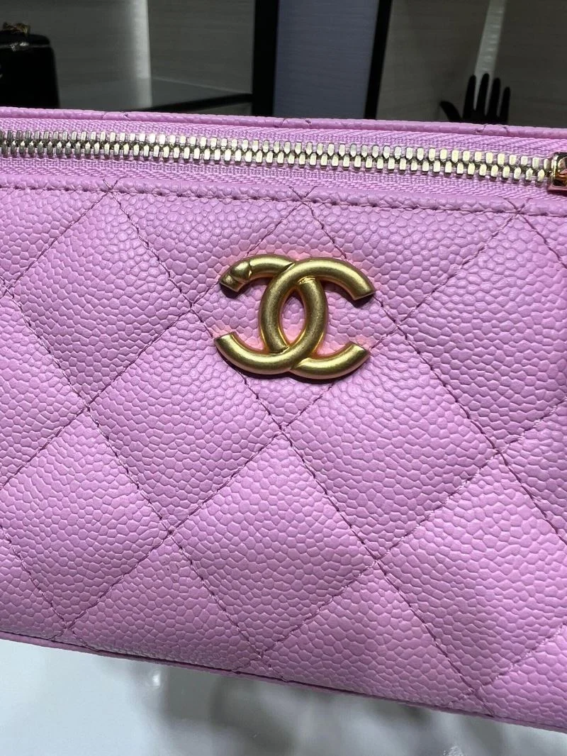 Chanel Cosmetic Bags RelaxedFit 55081