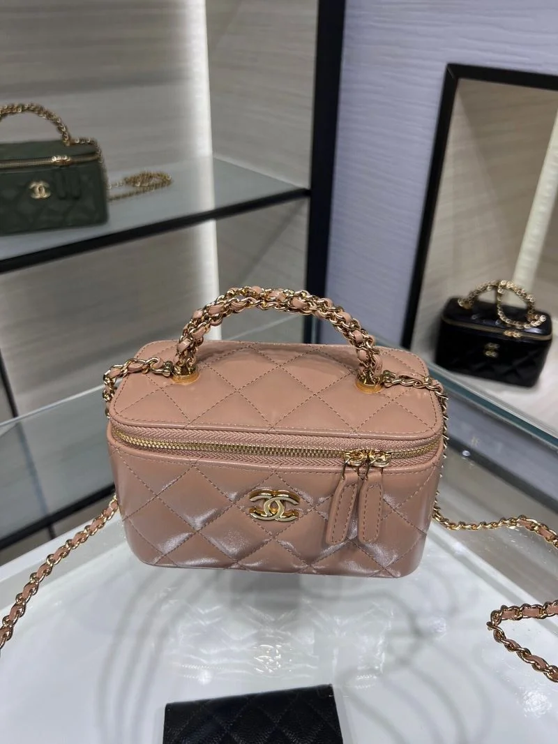 Chanel Cosmetic Bags Stylish 55104