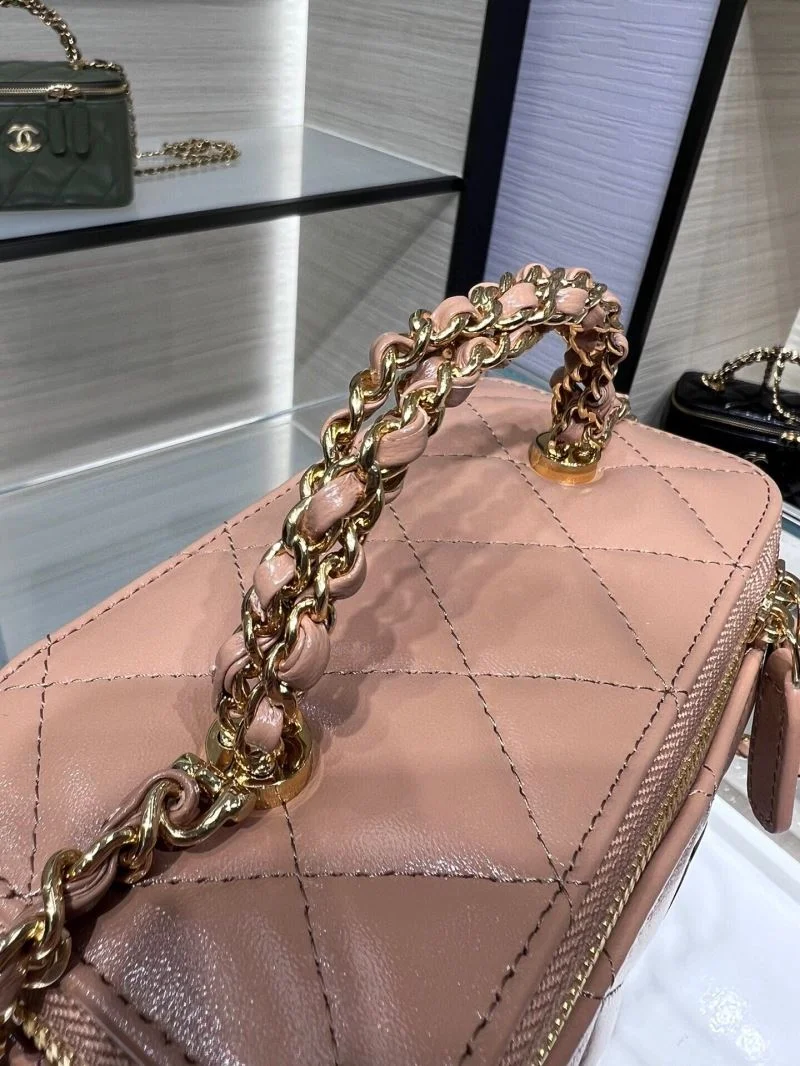 Chanel Cosmetic Bags Stylish 55104