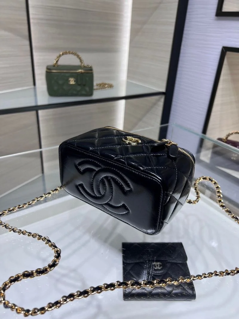 Chanel Cosmetic Bags Affordable 55077