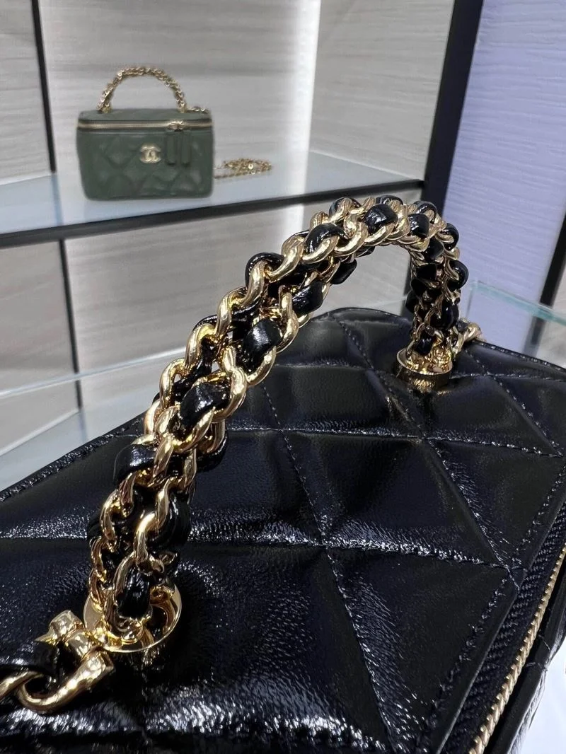 Chanel Cosmetic Bags Affordable 55077