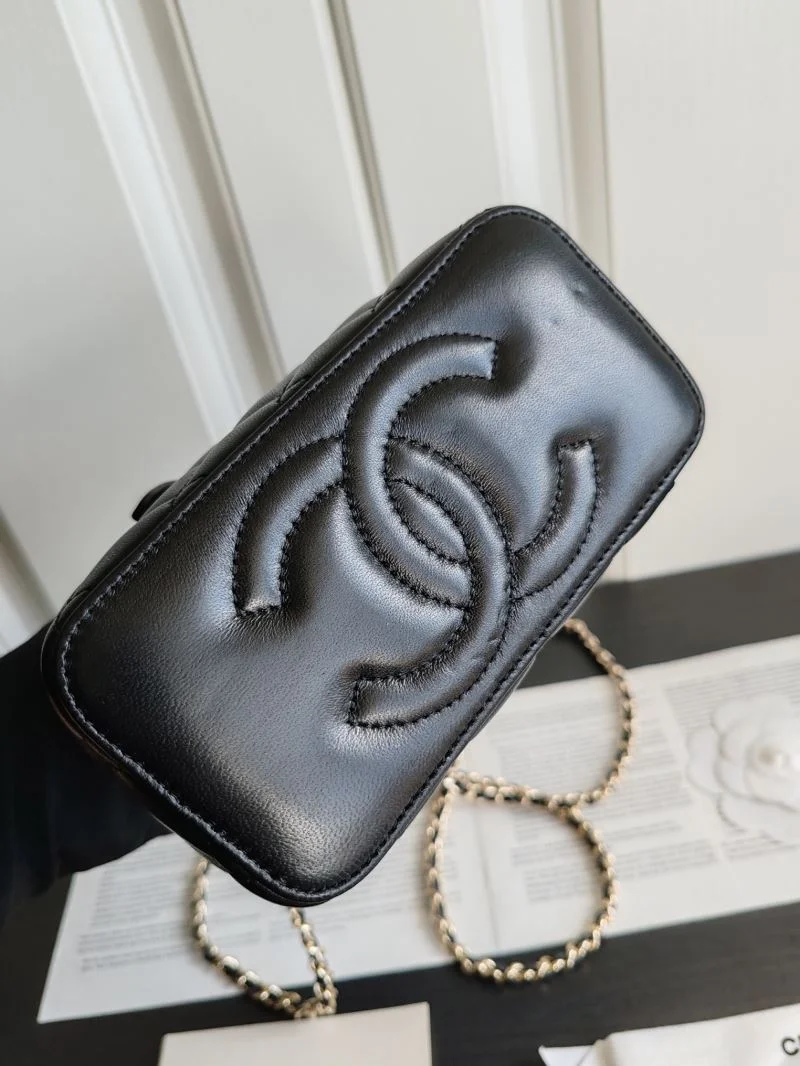 Chanel Cosmetic Bags SmoothTexture 55074