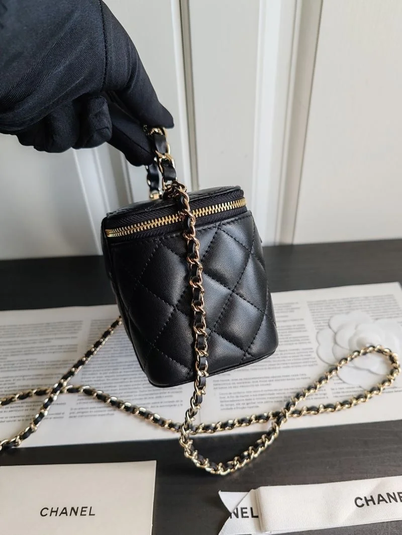 Chanel Cosmetic Bags SmoothTexture 55074