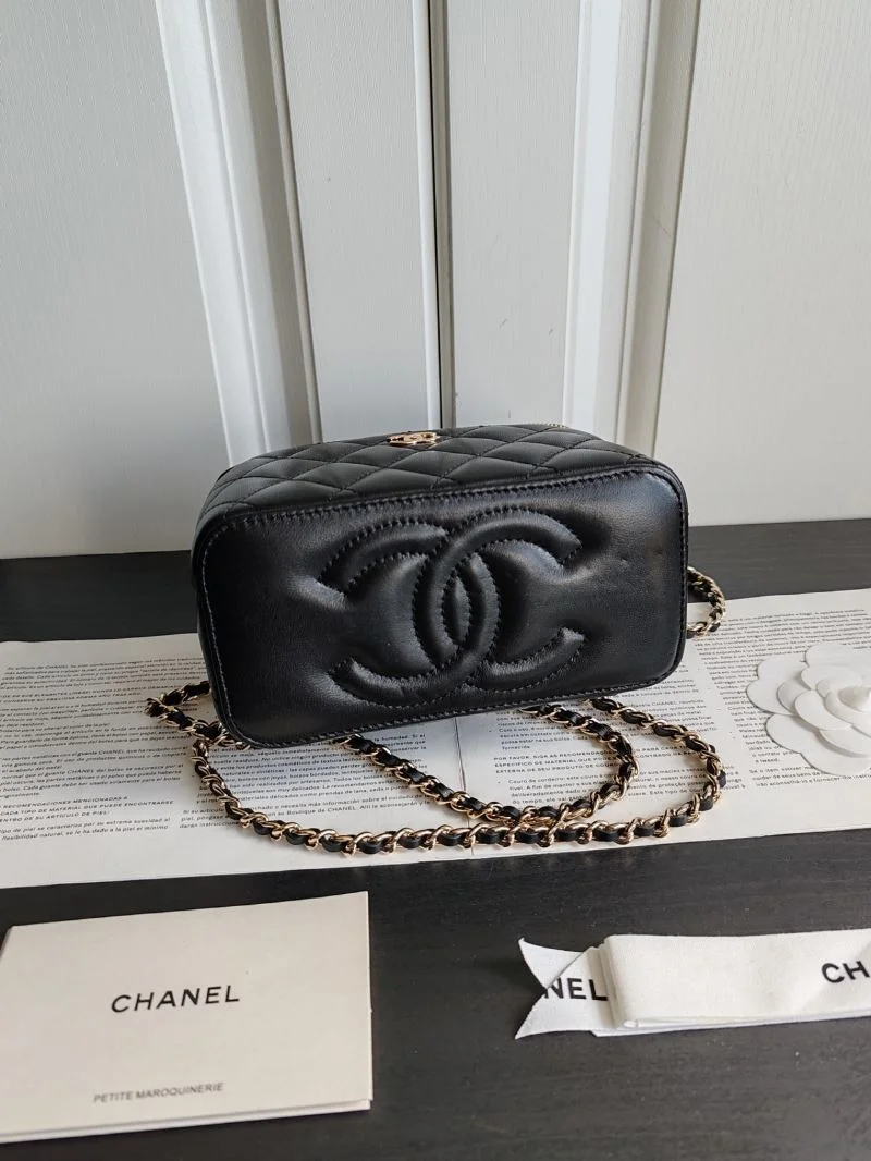 Chanel Cosmetic Bags SmoothTexture 55074