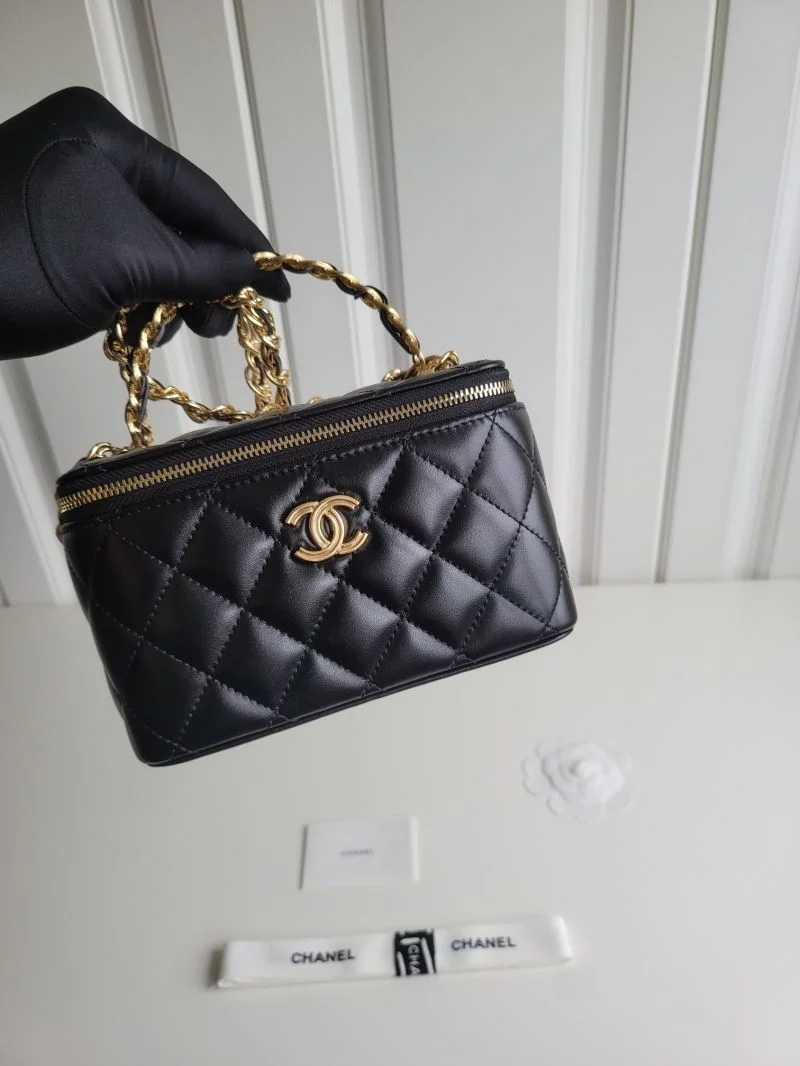 FreshLook Chanel Cosmetic Bags 55071