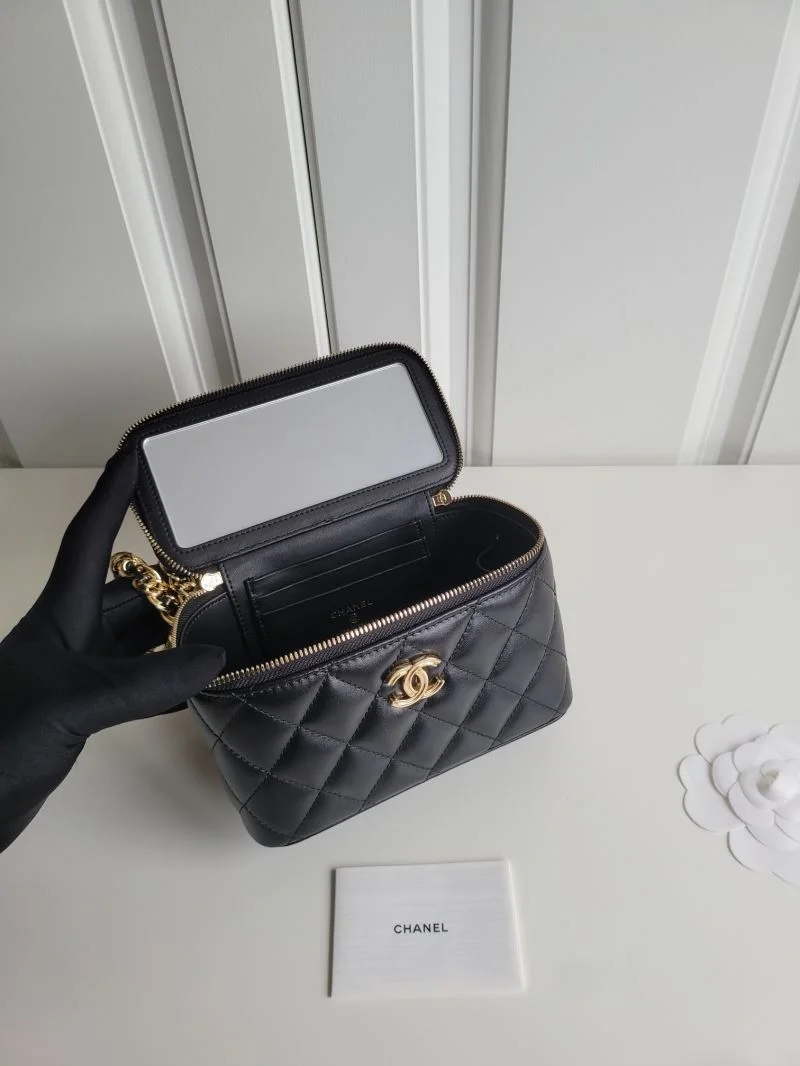 FreshLook Chanel Cosmetic Bags 55071