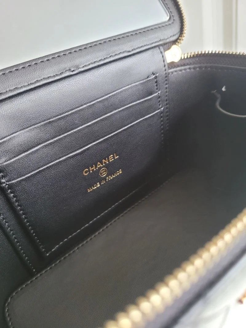 FreshLook Chanel Cosmetic Bags 55071