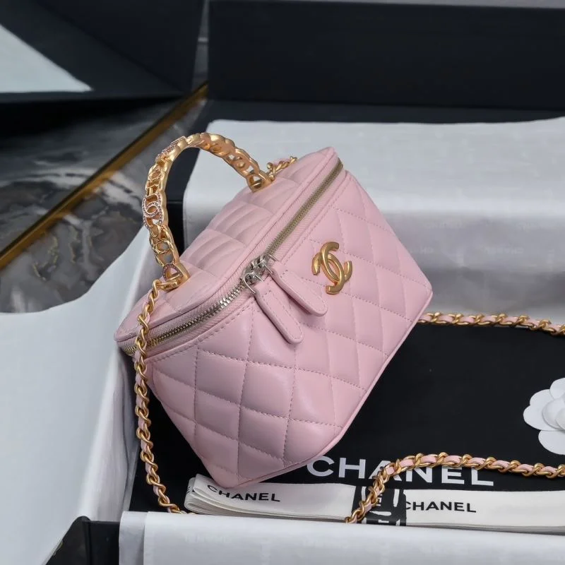 Comfortable Chanel Cosmetic Bags 55065