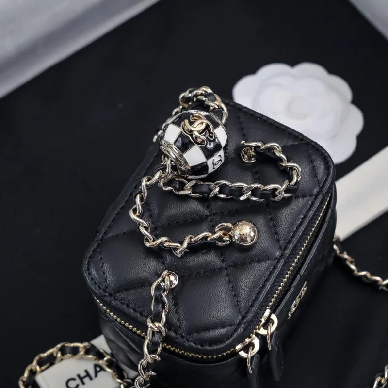Chanel Cosmetic Bags ZeroBulk 55062