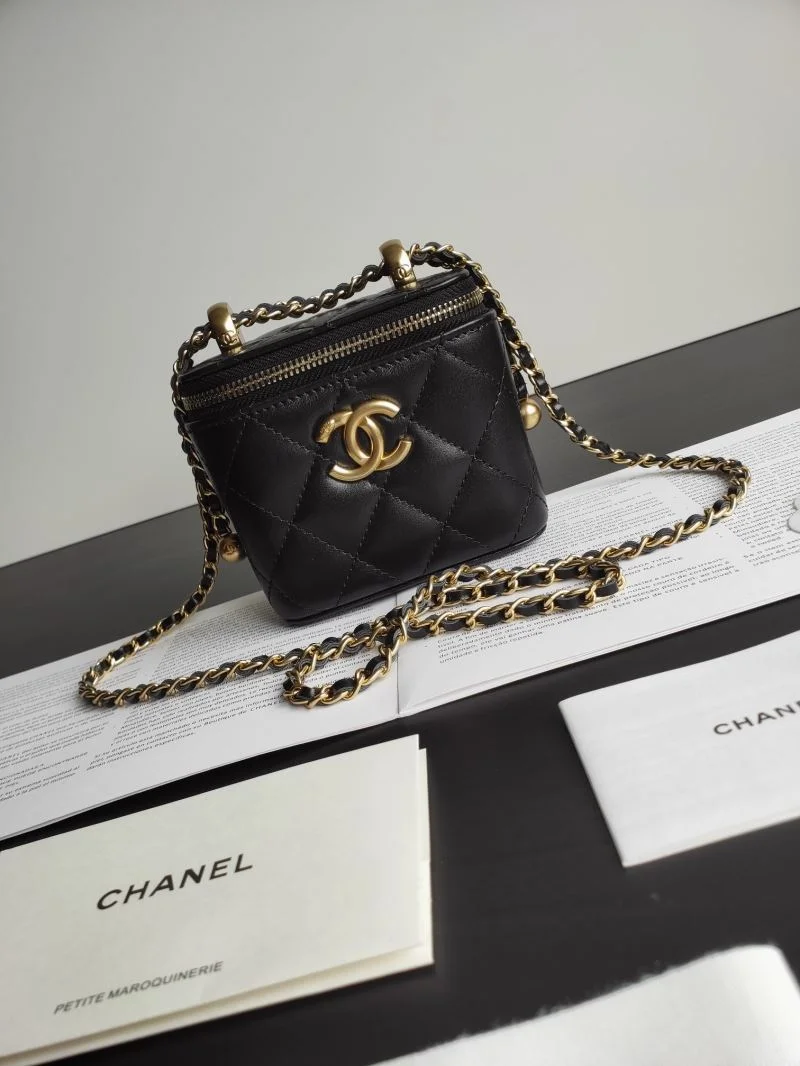 Chanel Cosmetic Bags TechFriendly 55159