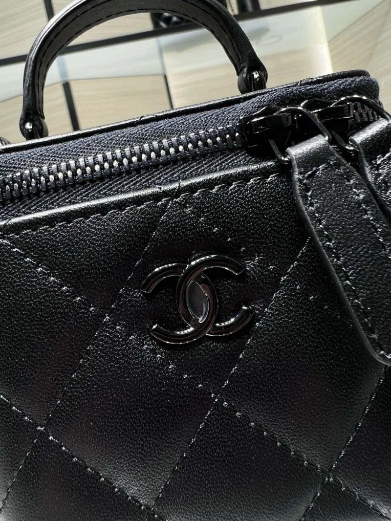HighPerformance Chanel Cosmetic Bags 55061