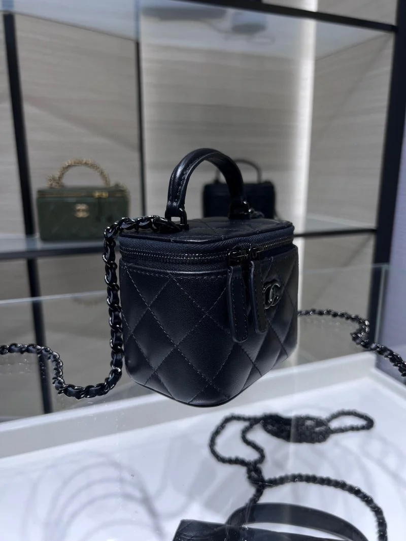 HighPerformance Chanel Cosmetic Bags 55061