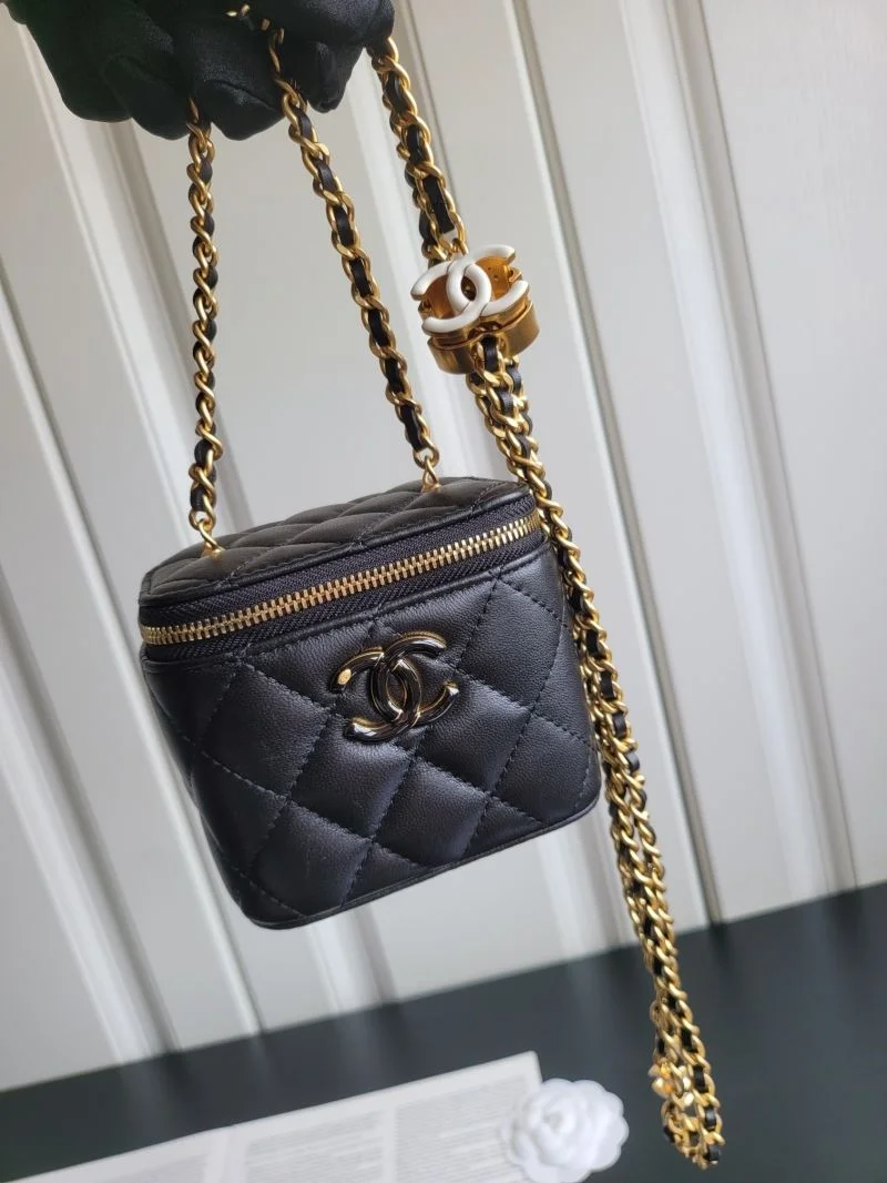 FreshLook Chanel Cosmetic Bags 55072