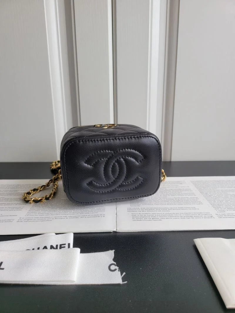 FreshLook Chanel Cosmetic Bags 55072
