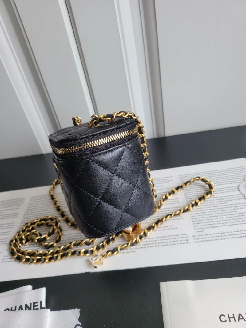 FreshLook Chanel Cosmetic Bags 55072