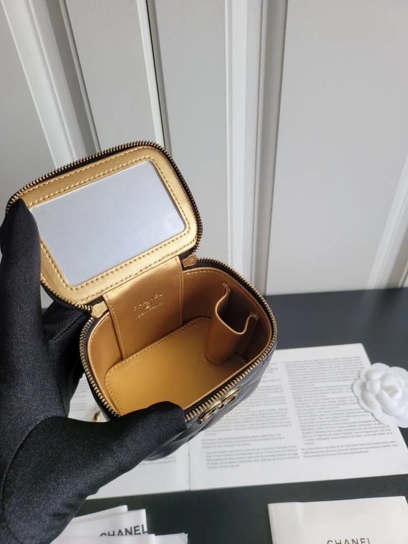 FreshLook Chanel Cosmetic Bags 55072