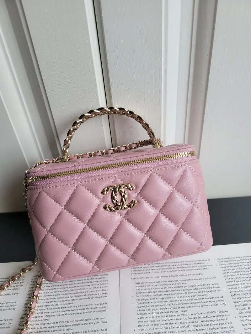 Chanel Cosmetic Bags Elegant 55122