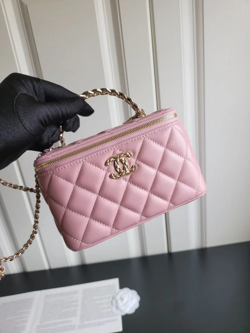 Chanel Cosmetic Bags Elegant 55122